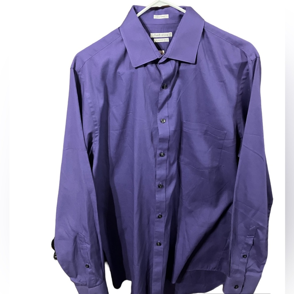VAN HEUSEN MENS DRESS SHIRT SIZE 16 34/35